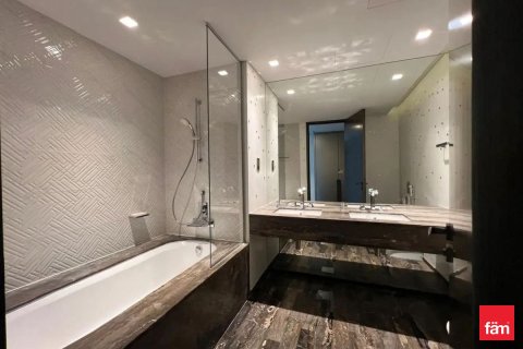 Apartment in Dubai Marina, Dubai 3 bedrooms, 177.1 sq.m. № 92145 - photo 6