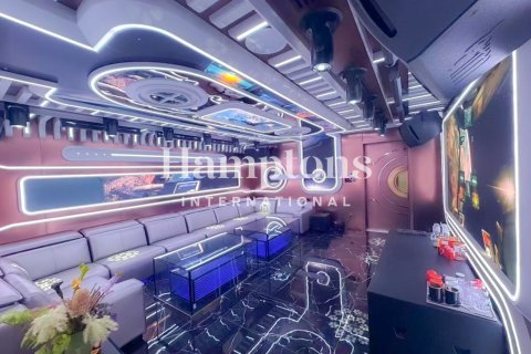 Villa in Al Barari Villas, Al Barari, Dubai 5 bedrooms, 1249.91696200 sq.m. № 112121 - photo 2