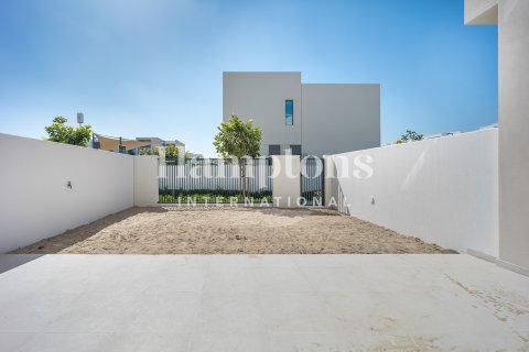 Townhouse in Al Manara, Jumeirah Village Triangle, Dubai 3 bedrooms, 189.98663500 sq.m. № 139186 - photo 12