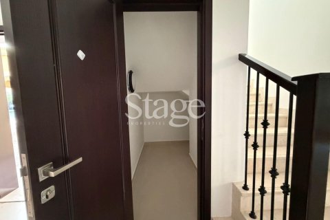 Villa en Casa Viva, Serena, Dubai, 2 dormitorios, 178 m², № 122151 - foto 12