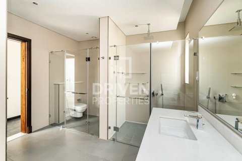 Villa in District One, Mohammed Bin Rashid City, Dubai 4 bedrooms, 725.94 sq.m. № 136992 - photo 25