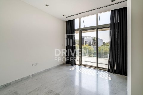 Villa in District One, Mohammed Bin Rashid City, Dubai 4 bedrooms, 725.94 sq.m. № 136992 - photo 22
