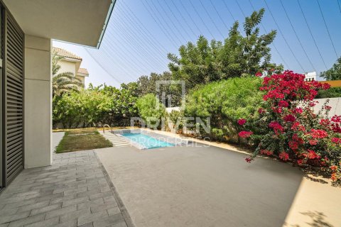 Villa in District One, Mohammed Bin Rashid City, Dubai 4 bedrooms, 725.94 sq.m. № 136992 - photo 9