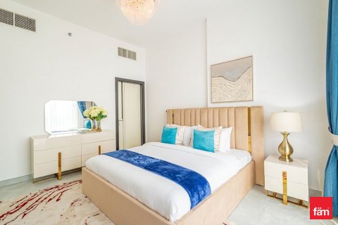 Apartment in Al Furjan, Dubai 2 bedrooms, 100.8 sq.m. № 123297 - photo 3