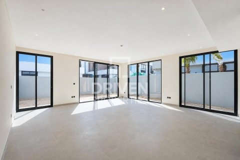 Adosado en Dubai Land, Dubai, 3 dormitorios, 283.91 m², № 134413 - foto 25