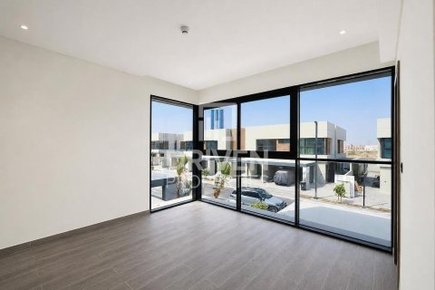 Adosado en Dubai Land, Dubai, 3 dormitorios, 283.91 m², № 134413 - foto 18