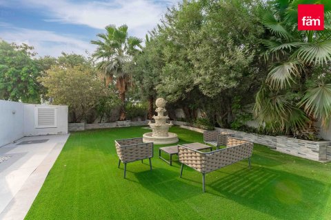 Townhouse in Dubai 3 bedrooms, 422.9 sq.m. № 47198 - photo 27