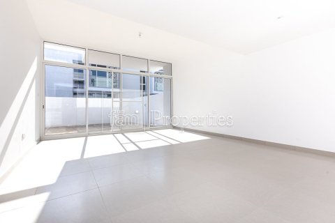 Maison de ville à Dubai, 3 chambres, 422.9 m², № 47198 - photo 2
