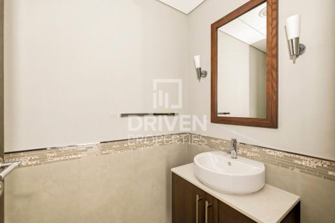 Apartamento en DIFC, Dubai, 2 dormitorios, 168.8 m², № 128168 - foto 9