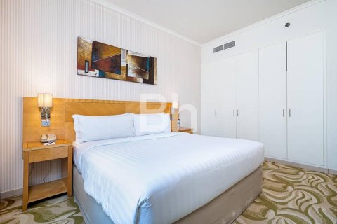 Apartment in Jumeirah Lake Towers, Dubai 1 bedroom, 101 sq.m. № 23275 - photo 18
