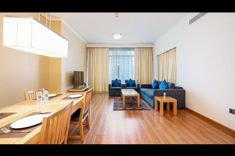 Apartment in Jumeirah Lake Towers, Dubai 1 bedroom, 101 sq.m. № 23275 - photo 2