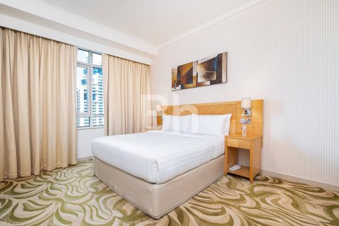 Apartment in Jumeirah Lake Towers, Dubai 1 bedroom, 101 sq.m. № 23275 - photo 13