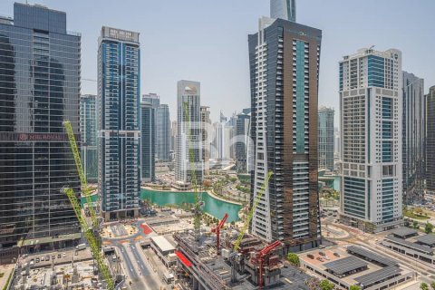 Apartamento en Jumeirah Lake Towers, Dubai, 2 dormitorios, 137 m², № 23258 - foto 8