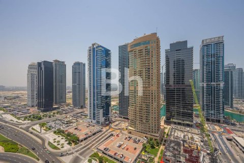 Apartamento en Jumeirah Lake Towers, Dubai, 2 dormitorios, 137 m², № 23258 - foto 7