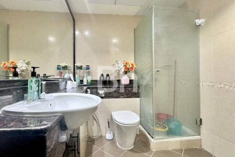 Appartement à Jumeirah Lake Towers, Dubai, 2 chambres, 109 m², № 23273 - photo 10