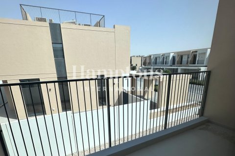 Снять в аренду виллу в Dubai South (Dubai World Central), Дубай: 4 спальни, 354.51970606м², № 92958 - фото 8