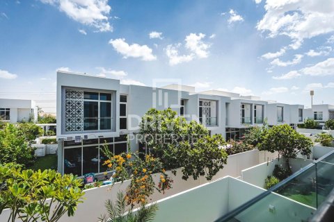 Maison de ville à Arabella Townhouses, Mudon, Dubai, 3 chambres, 263.94 m², № 129432 - photo 15