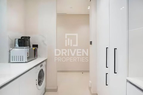 Apartment in District 15, Jumeirah Village Circle, Dubai 2 bedrooms, 159.79 sq.m. № 129433 - photo 2