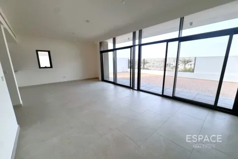 Villa en Al Furjan, Dubai, 4 dormitorios, 377 m², № 62083 - foto 2