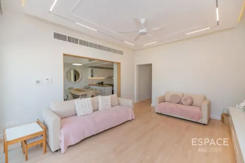 Villa à Springs 15, The Springs, Dubai, 3 chambres, 237 m², № 62068 - photo 2