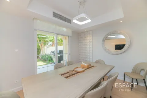 Villa à Springs 15, The Springs, Dubai, 3 chambres, 237 m², № 62068 - photo 5