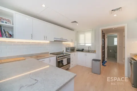Villa à Springs 15, The Springs, Dubai, 3 chambres, 237 m², № 62068 - photo 7