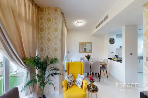 Снять в аренду таунхаус в Дубае: 3 спальни, 112м², № 62081 - фото 4