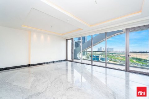 Снять в аренду квартиру в Бизнес-Бэе, Дубай: 2 спальни, 214.8м², № 109768 - фото 3