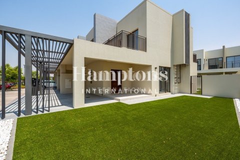 Снять в аренду виллу в Dubai South (Dubai World Central), Дубай: 4 спальни, 256.78389200м², № 94300 - фото 6