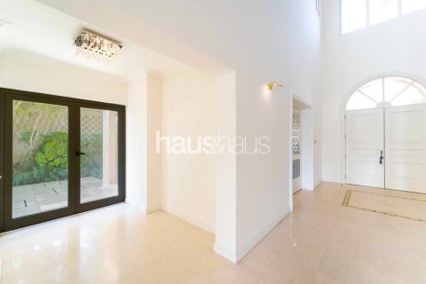 Villa en Garden Homes, Palm Jumeirah, Dubai, 4 dormitorios, 724 m², № 44662 - foto 9