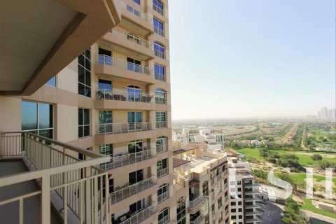 Apartment in The Views, Dubai 2 bedrooms, 125 sq.m. № 39665 - photo 7
