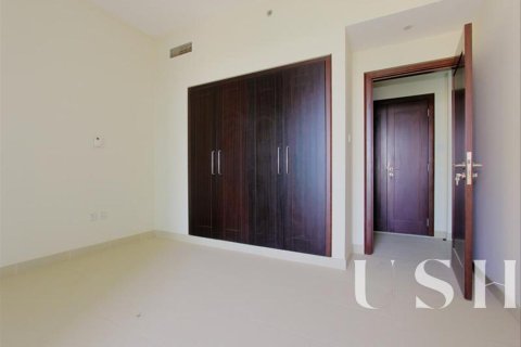 Apartment in The Views, Dubai 2 bedrooms, 125 sq.m. № 39665 - photo 14