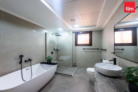 Купить таунхаус в Дубае: 4 спальни, 309.4м², № 55653 - фото 23