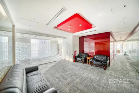 Снять в аренду офис в Дубай Марине, Дубай: 336м², № 62003 - фото 2