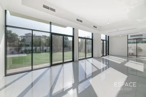 Villa en Al Furjan, Dubai, 4 dormitorios, 376 m², № 62002 - foto 2