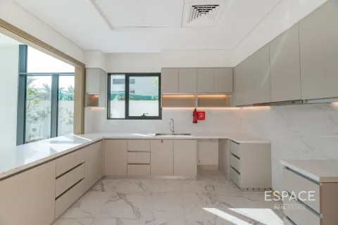 Villa en Al Furjan, Dubai, 4 dormitorios, 376 m², № 62002 - foto 4