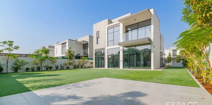 Villa en Al Furjan, Dubai, 4 dormitorios, 376 m², № 62002