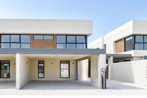 Townhouse in Dubai Land, Dubai 3 bedrooms, 283.91 sq.m. № 142238