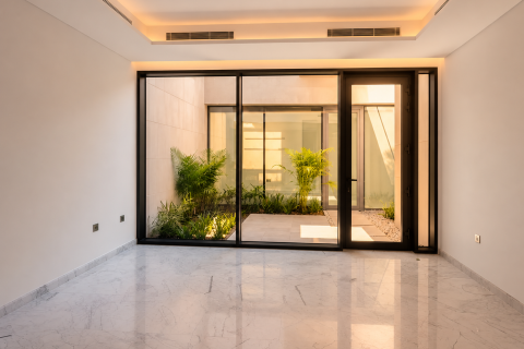 Villa in Tilal Al Ghaf, Dubai 5 bedrooms, 828 sq.m. № 142247 - photo 5