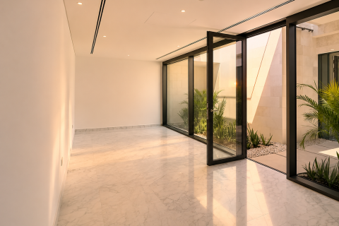 Villa in Tilal Al Ghaf, Dubai 5 bedrooms, 828 sq.m. № 142247 - photo 6