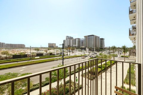 Apartment in Dubai Hills Estate, Dubai 2 bedrooms, 69 sq.m. № 20739 - photo 2