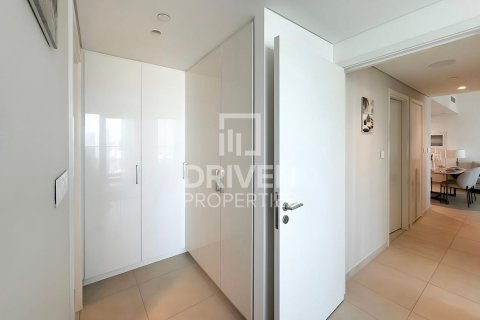 Apartment in Downtown Views II, Downtown Dubai (Downtown Burj Dubai), Dubai 2 bedrooms, 108 sq.m. № 20736 - photo 13
