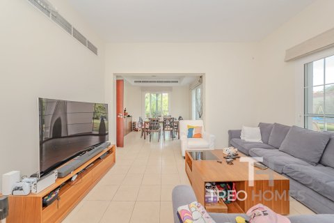 فيلا في المرابع العربية, دبي 3 غرف نوم, 253 م² رقم 13393 - صورة 3