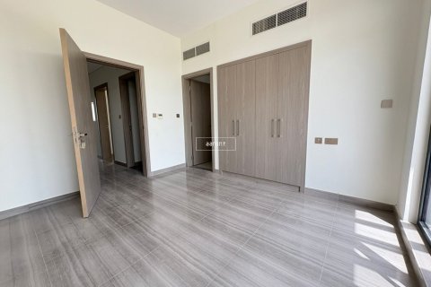 Снять в аренду таунхаус в Дубае: 3 спальни, 150м², № 42519 - фото 5