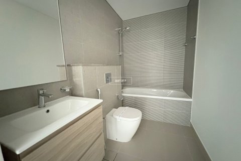 Снять в аренду таунхаус в Дубае: 3 спальни, 150м², № 42519 - фото 12