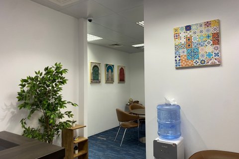 Bureau à Churchill Towers, Business Bay, Dubai, 80 m², № 3518 - photo 5