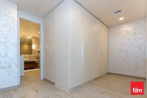 Ático en Umm Suqeim, Dubai, 4 dormitorios, 347.8 m², № 96477 - foto 20