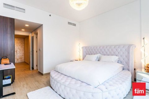 Ático en Umm Suqeim, Dubai, 4 dormitorios, 347.8 m², № 96477 - foto 19