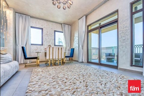 Ático en Umm Suqeim, Dubai, 4 dormitorios, 347.8 m², № 96477 - foto 9