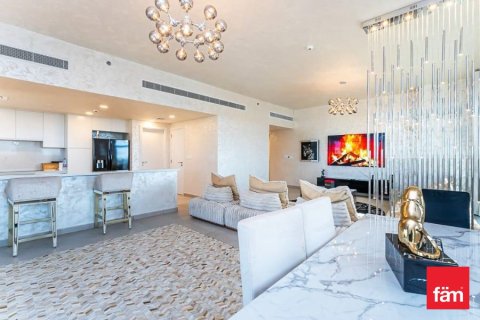 Ático en Umm Suqeim, Dubai, 4 dormitorios, 347.8 m², № 96477 - foto 7